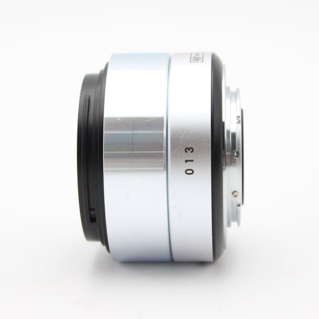 30mm F2.8 DN マイクロフォーサーズ用 "シルバー"