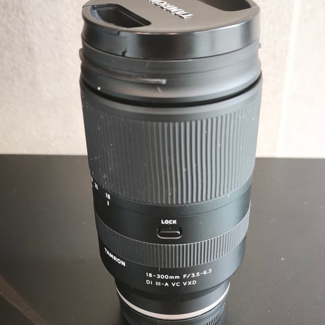 18-300mm F/3.5-6.3 Di III-A VC VXD ソニーE用