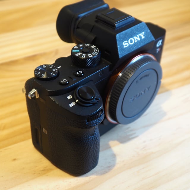 α7R II ILCE-7RM2 ボディ
