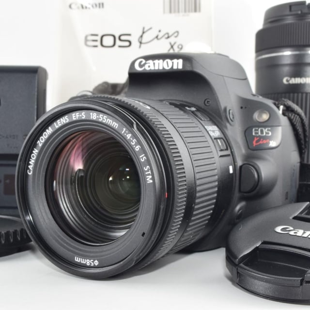 EOS Kiss X9 ダブルズームキット