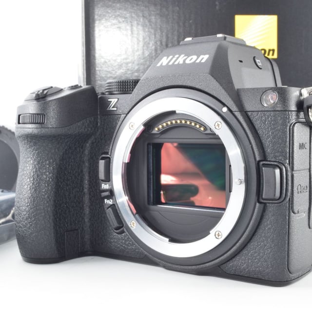 Z5II ボディ