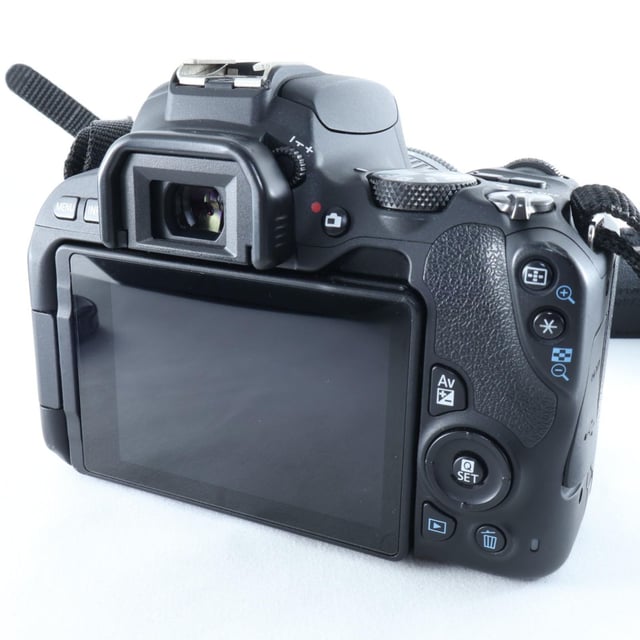 EOS Kiss X9 ダブルズームキット "ブラック"