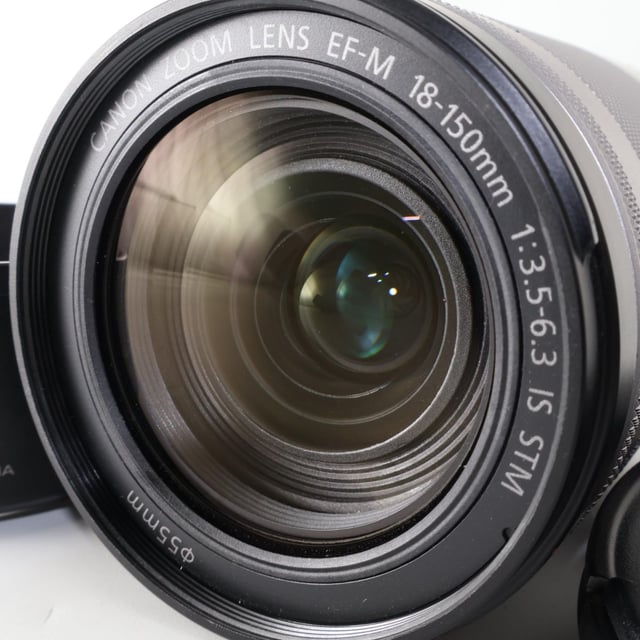 EF-M18-150mm F3.5-6.3 IS STM "シルバー"