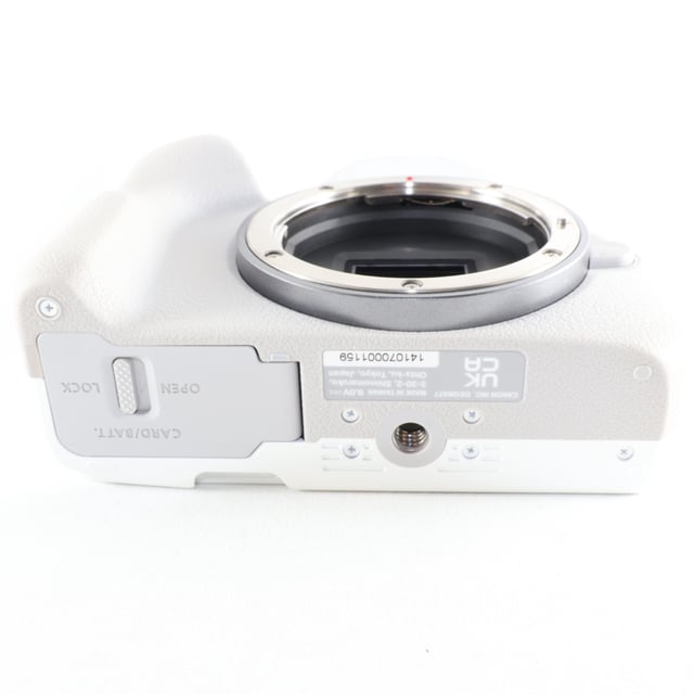 EOS R50 ボディ "ホワイト"