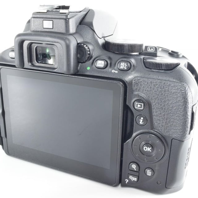 D5600 ボディ