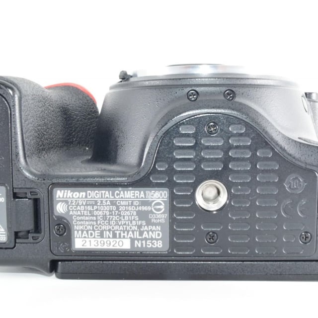 D5600 ボディ