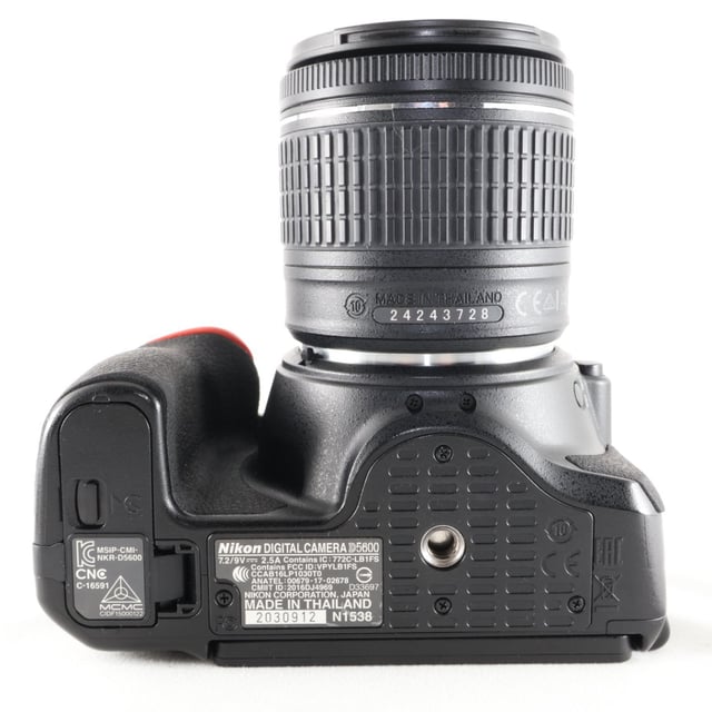 D5600 18-55 VR レンズキット