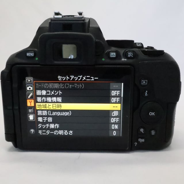 D5600 18-55 VR レンズキット