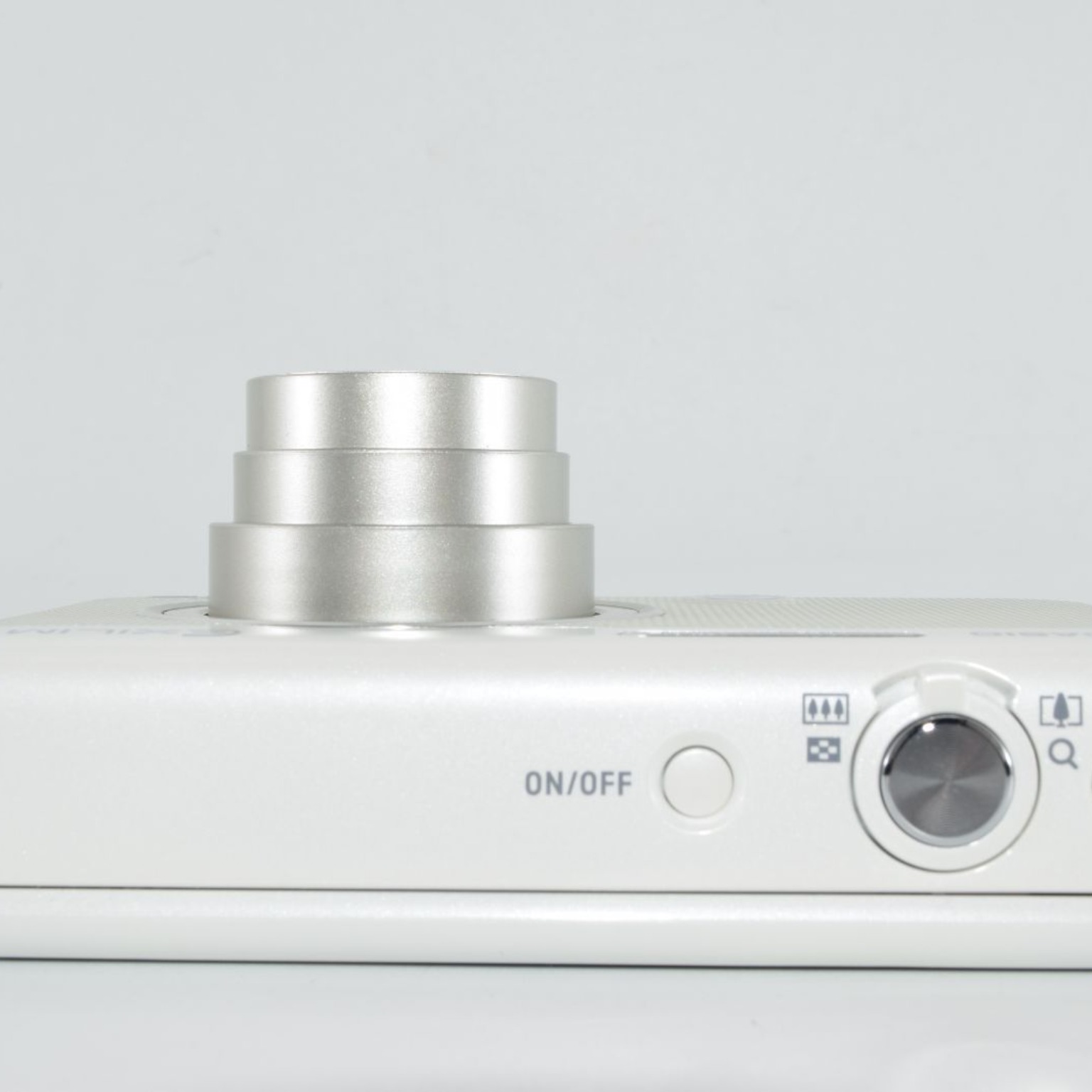 カシオ HIGH SPEED EXILIM EX-ZR70 