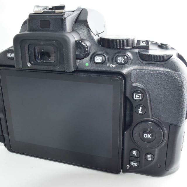 D5600 ボディ