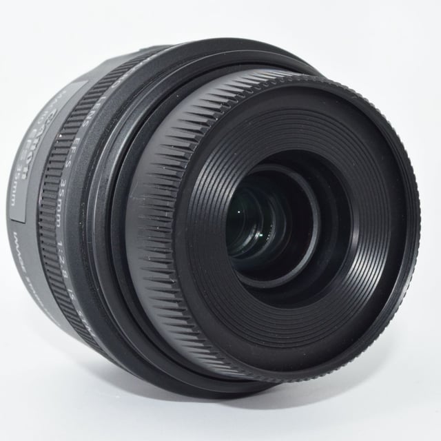 EF-S35mm F2.8 マクロ IS STM
