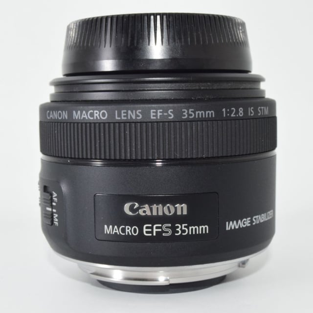 EF-S35mm F2.8 マクロ IS STM