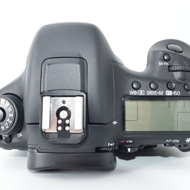 EOS 7D Mark II ボディ