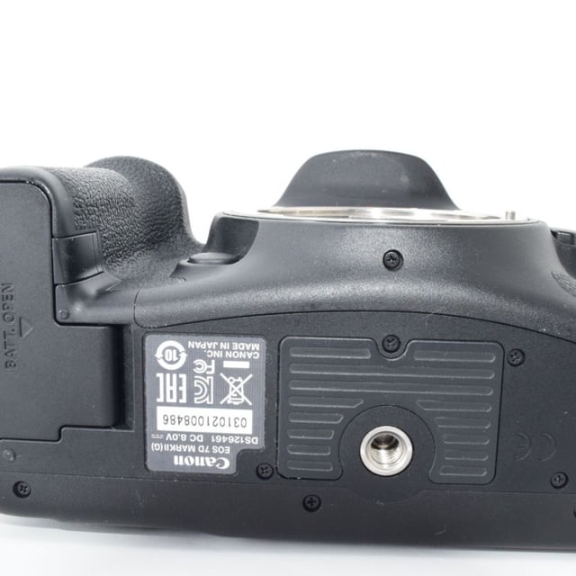 EOS 7D Mark II ボディ