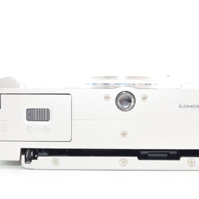 OLYMPUS PEN E-PL9 ボディ "ホワイト"