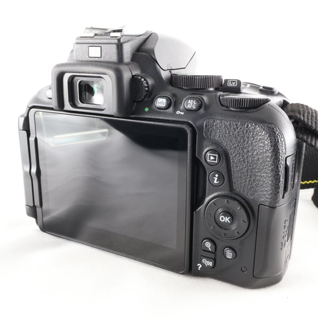 D5600 ダブルズームキット