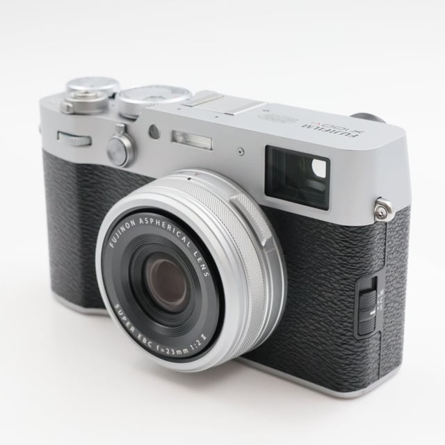 X100VI "シルバー"