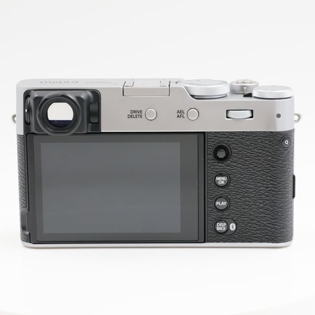 X100VI "シルバー"