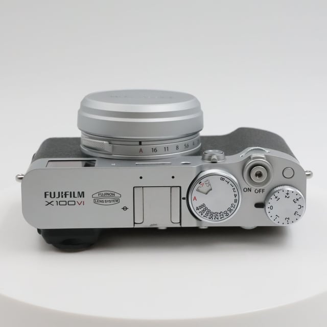 X100VI "シルバー"