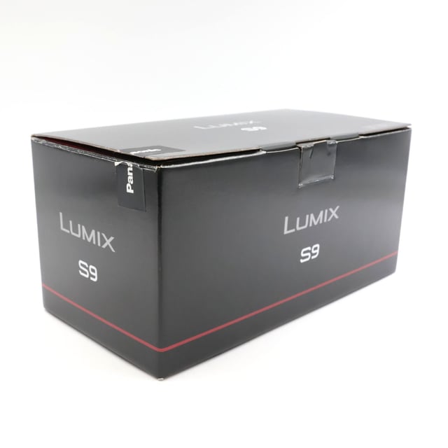 LUMIX S9(DC-S9H) 高倍率ズームレンズキット "ジェットブラック"