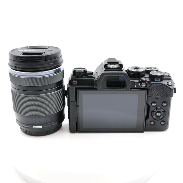 OM-5 Mark II 14-150mm II レンズキット "ブラック"