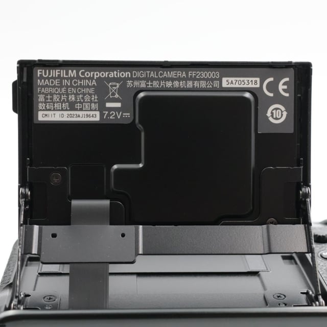 X100VI "ブラック"