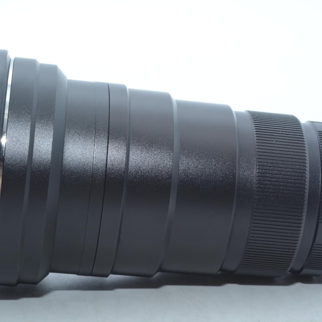 LAOWA 25mm F2.8 2.5-5X ULTRA MACRO キヤノンRF用