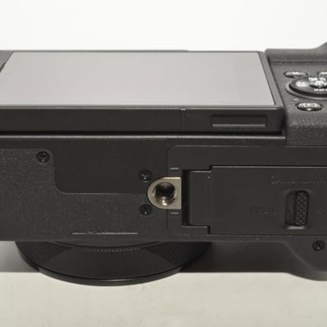 PowerShot V1