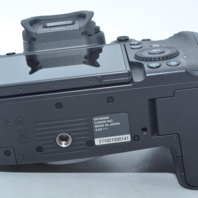 EOS R6 Mark II ボディ