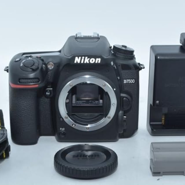 D7500 ボディ