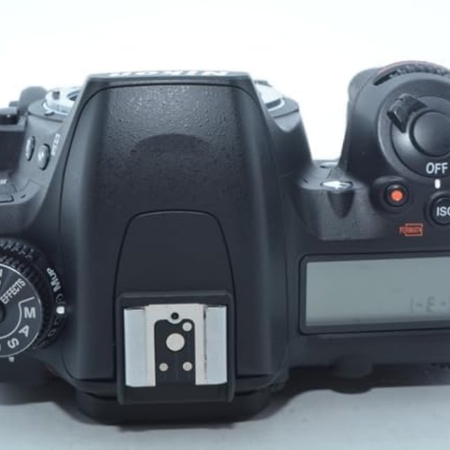 D7500 ボディ