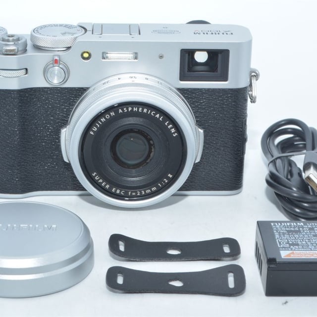 X100V "シルバー"