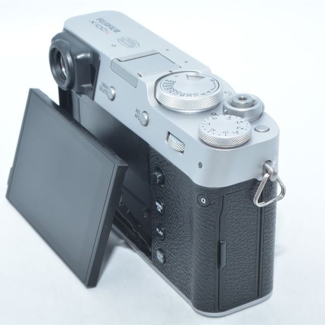 X100V "シルバー"