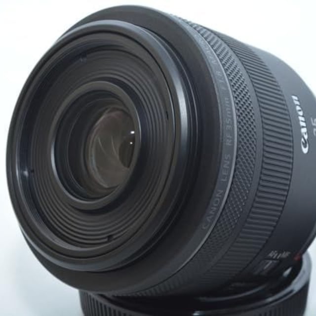 RF 35mm F1.8 マクロ IS STM