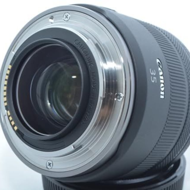 RF 35mm F1.8 マクロ IS STM