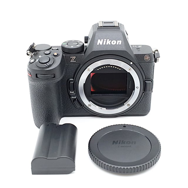 Z5II ボディ