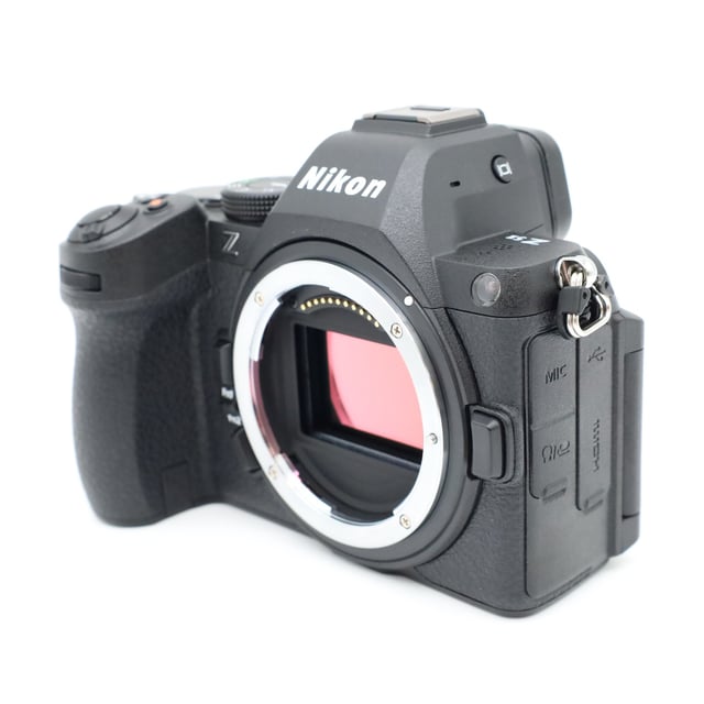 Z5II ボディ