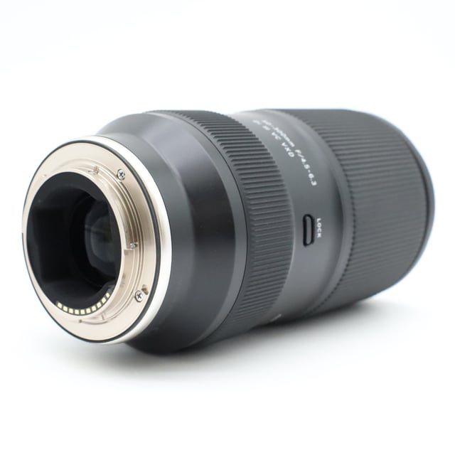 50-300mm F/4.5-6.3 Di III VC VXD
