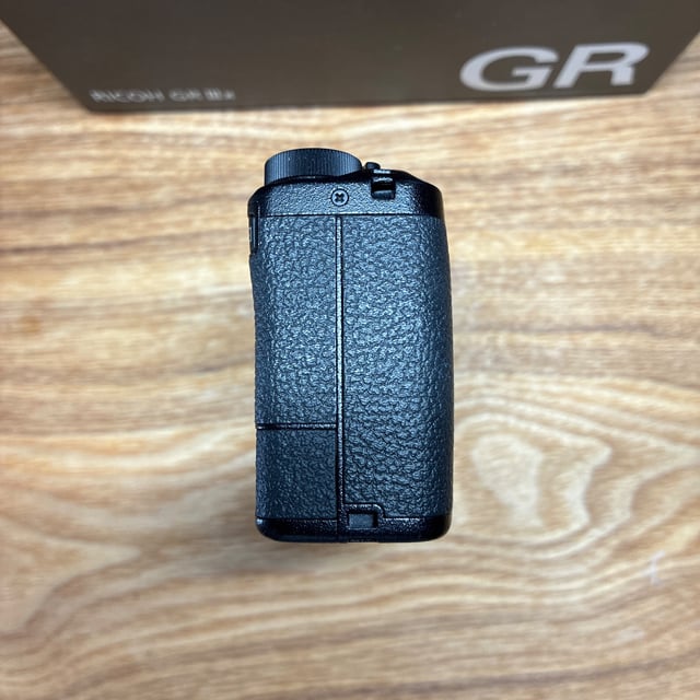 GR IIIx(GR3X) "ブラック"