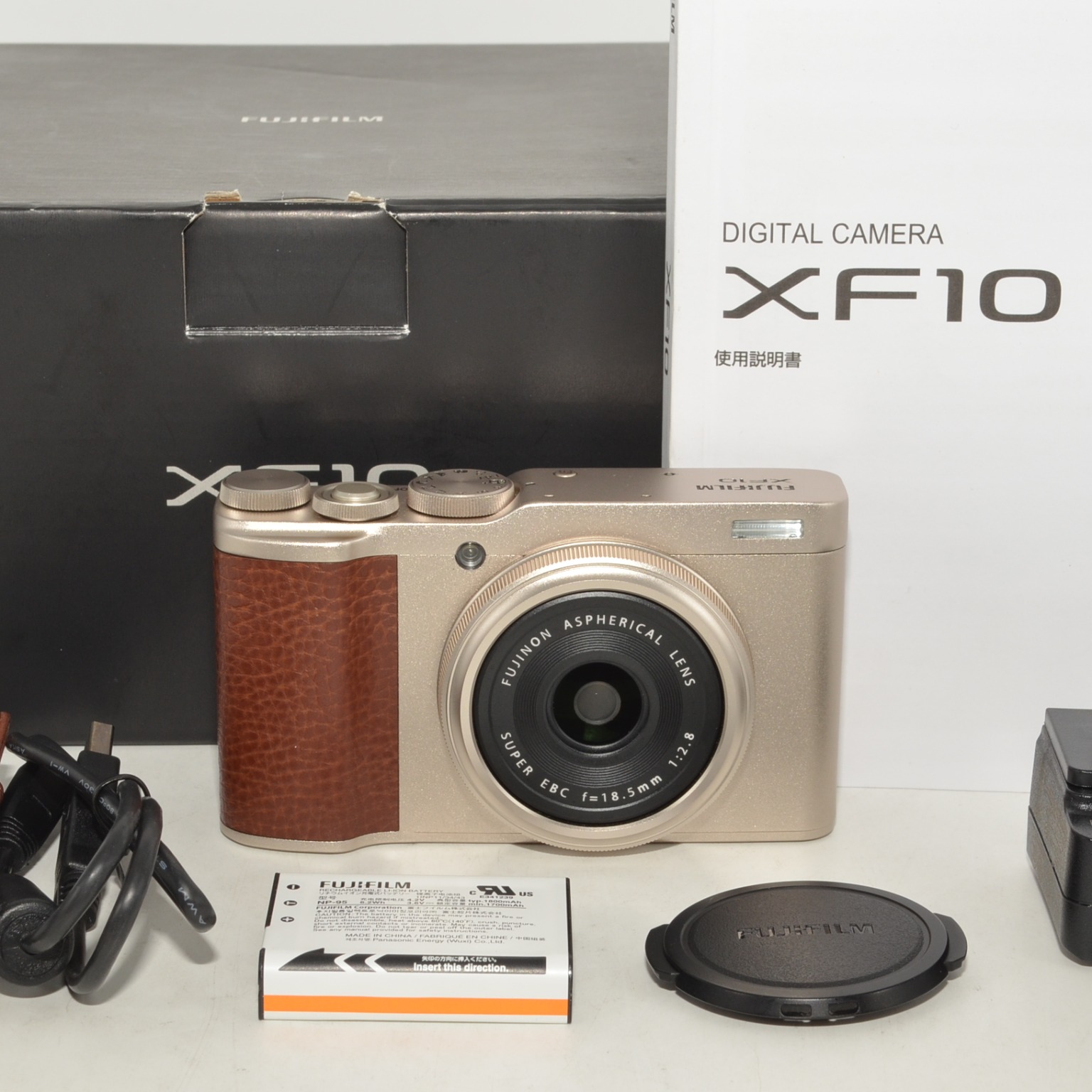 FUJIFILM XF10 シャンパンゴールド 電池3個 富士フイルム XF10 