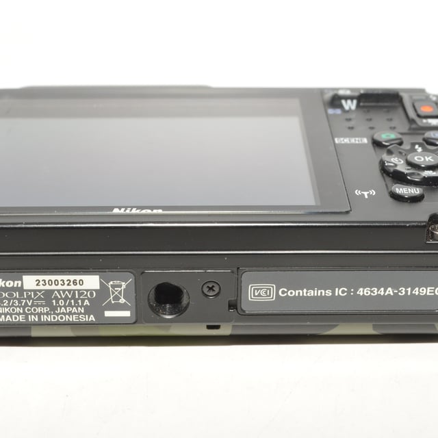 COOLPIX AW120 "カムフラージュグリーン"