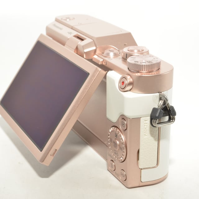 LUMIX GF10(DC-GF10W) ダブルレンズキット "ホワイト"