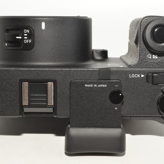 SIGMA sd Quattro H ボディ