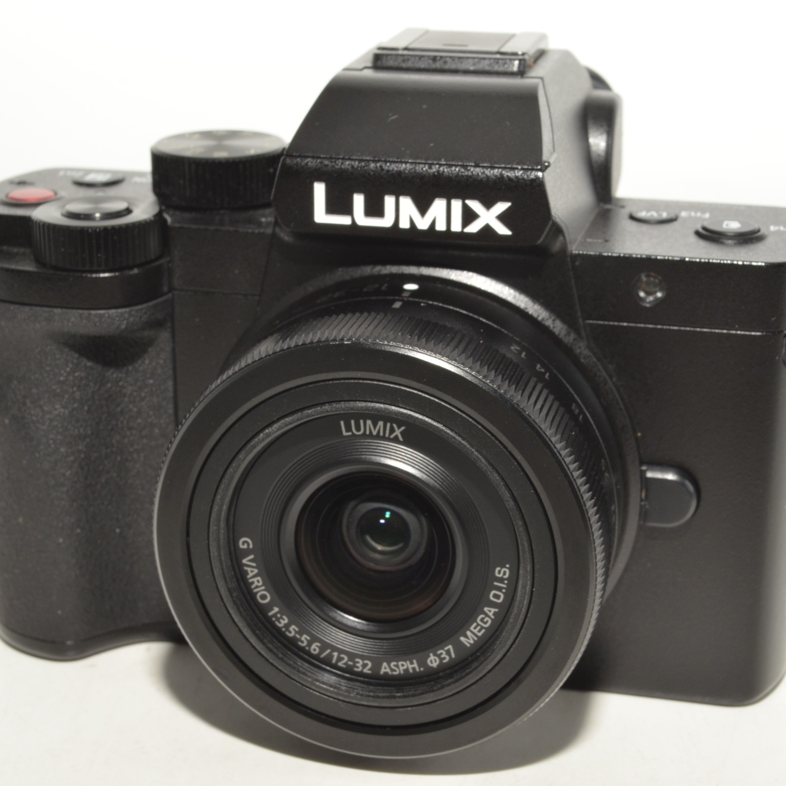 パナソニック LUMIX G100(DC-G100K) 標準ズームレンズキットの中古 (美