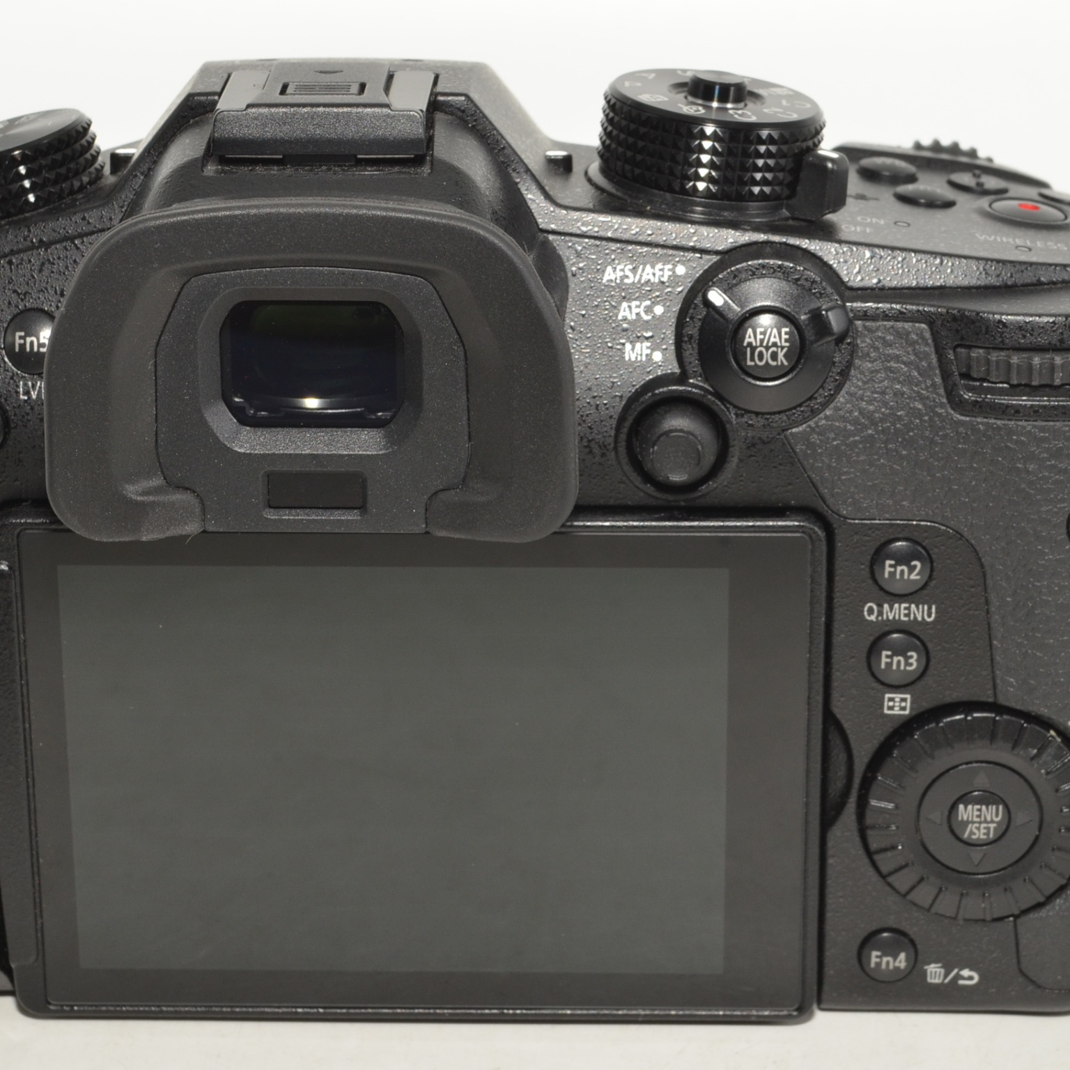 パナソニック LUMIX GH5(DC-GH5) ボディの中古 (美品)・¥63,800