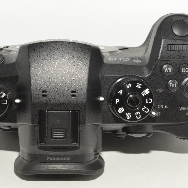 LUMIX GH5(DC-GH5) ボディ