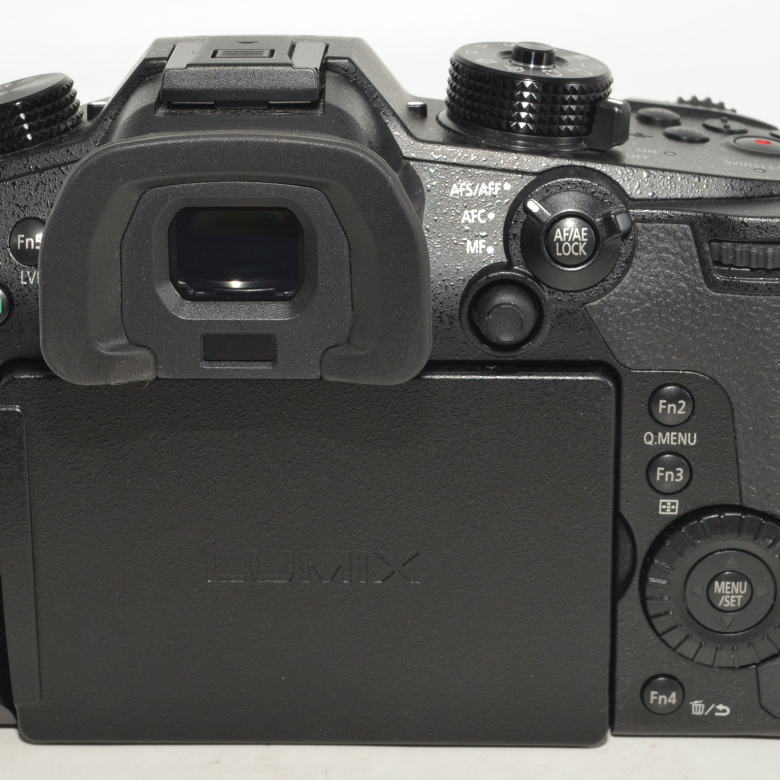 パナソニック LUMIX GH5(DC-GH5) ボディの中古 (美品)・¥63,800