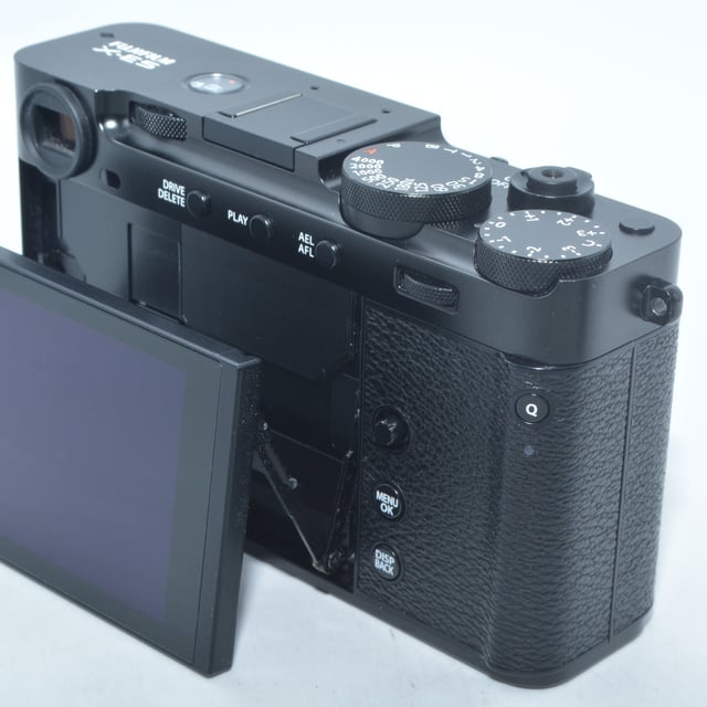 X-E5 ボディ "ブラック"