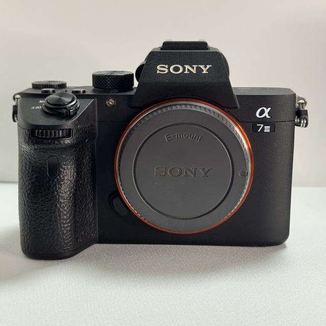 α7 III ILCE-7M3K ズームレンズキット