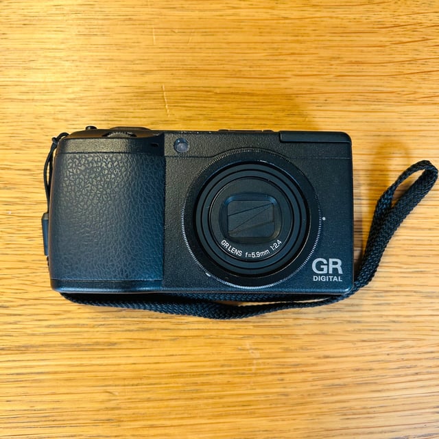 GR DIGITAL II